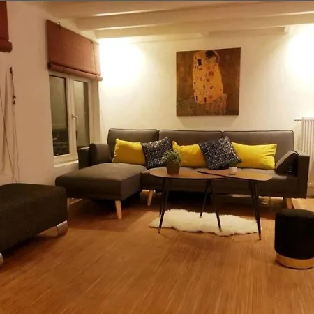 Beautiful Duplex In The Center Of Apartment